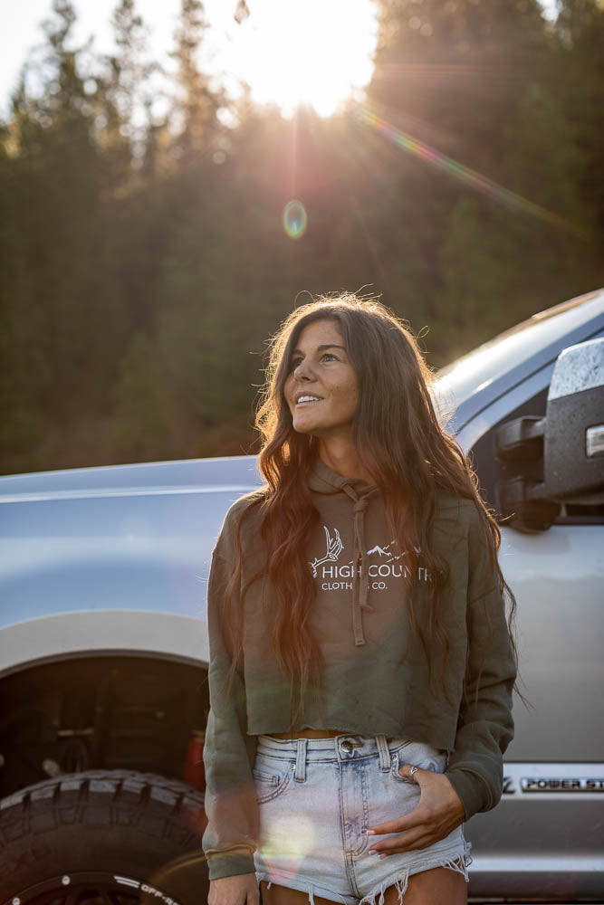 Women's Cropped Classic Mule Deer Hooded